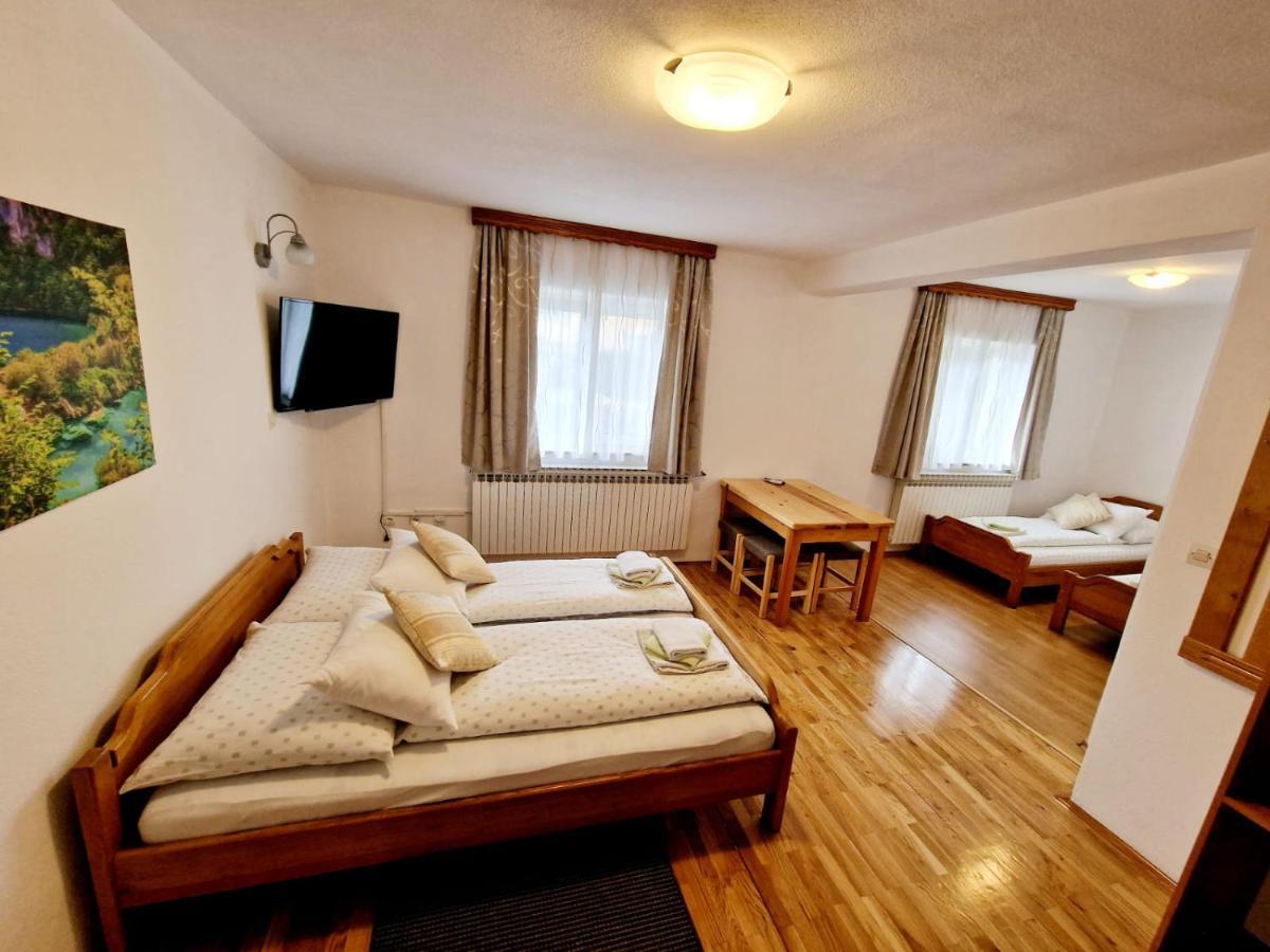 House Ana Bed and Breakfast Plitvička Jezera Εξωτερικό φωτογραφία