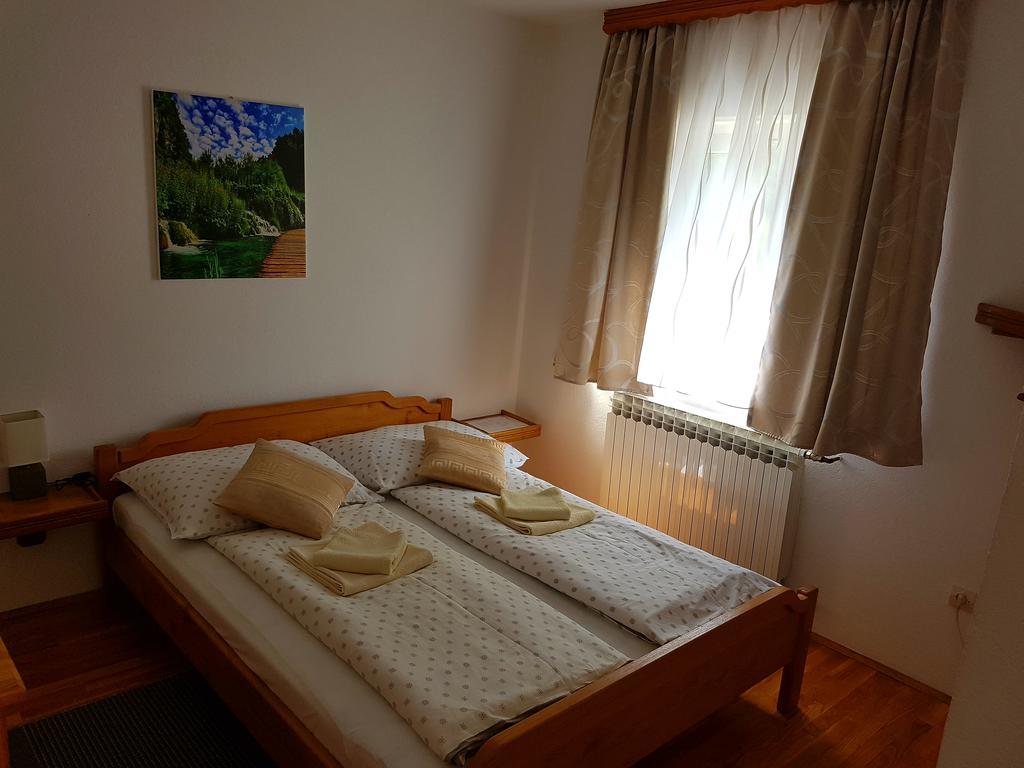 House Ana Bed and Breakfast Plitvička Jezera Εξωτερικό φωτογραφία