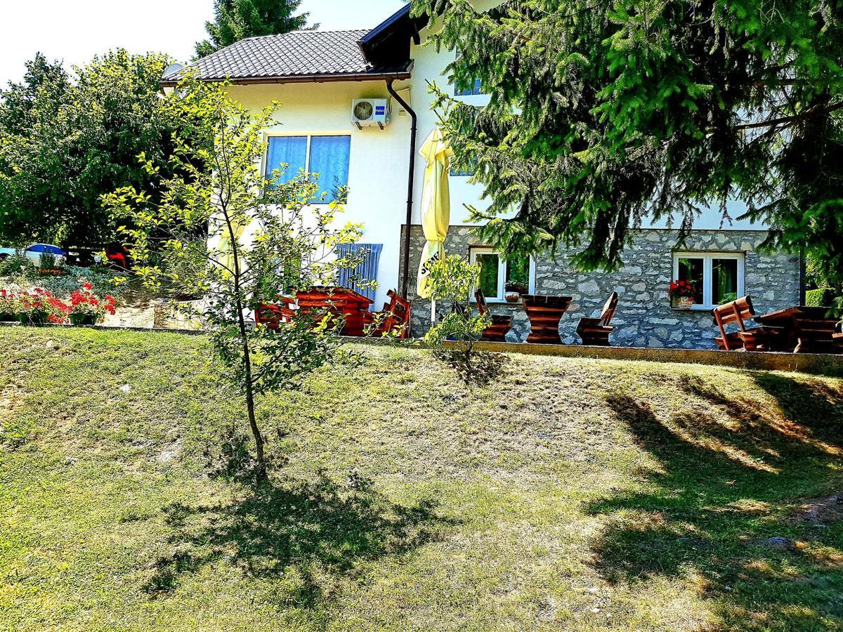 House Ana Bed and Breakfast Plitvička Jezera Εξωτερικό φωτογραφία